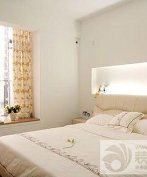 卧室花朵窗帘设计图片