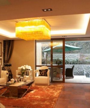 小跃层客厅楼梯装修效果图