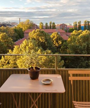 简欧式阳台小花园效果图