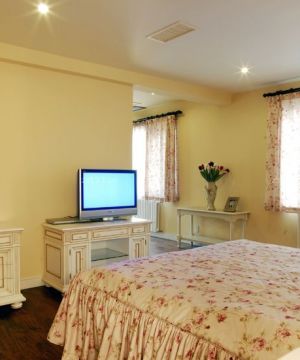 2025美式田园卧室电视柜装修图片