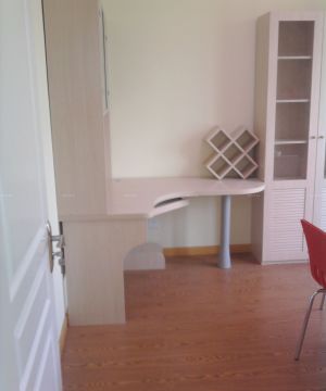 2025书桌书柜组合装修效果图片