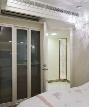 2025小房间衣柜玻璃门图片大全