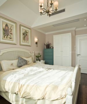 2025美式田园衣柜双开门衣柜装修图片