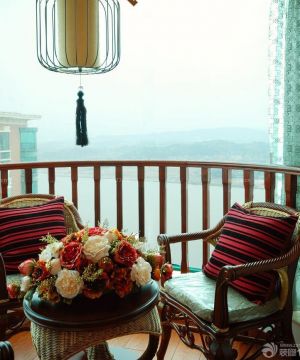 阳台圆茶几设计图片