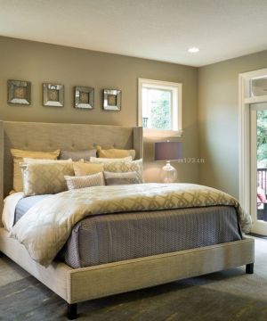 2025美式别墅卧室柜子摆放效果图