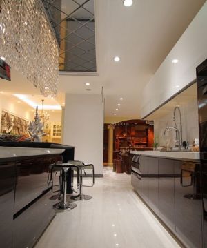 2025黑色橱柜展厅设计效果图 