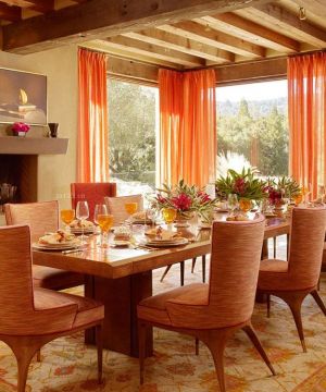 东南亚风格餐厅橙色地砖装修实景图