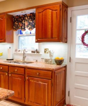 2025东南亚厨房门装修效果图