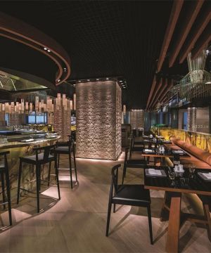 2025最新时尚绚丽风格特色酒吧装修实景图