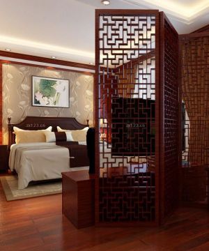 2025中式风格家庭卧室红色踢脚线装修图