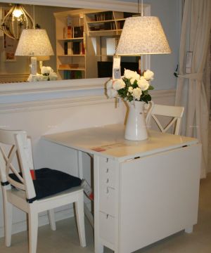 2025最新简约中式风格折叠餐桌效果图欣赏