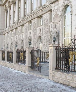 经典教堂欧式围墙图片欣赏2025