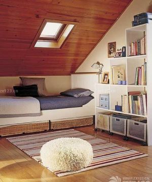 欧式混搭小户型阁楼卧室装修效果图片