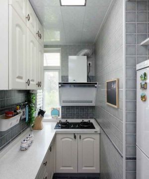 精致60平米房屋小厨房装修实景图欣赏