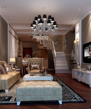 最新80平米跃层客厅装修效果图