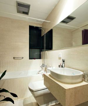 2025最新套内90平米整体卫生间装修效果图