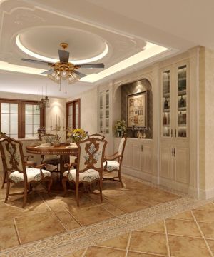 四室两厅欧式吊灯装修图片