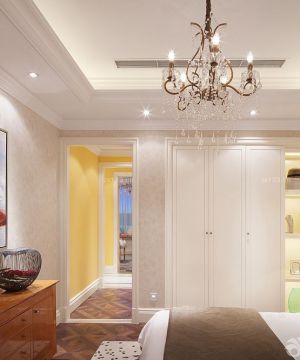 最新90平方两房两厅 卧室衣柜装修效果图