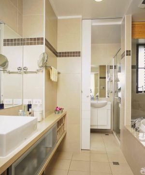 2025小户型浴室装修效果图片