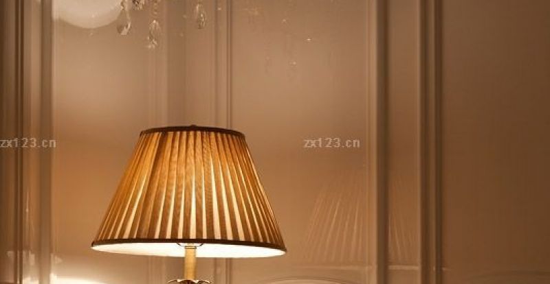 联排别墅卧室台灯装修效果图片大全2025