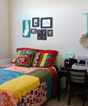 混搭卧室墙面装饰装修效果图大全2025图片小户型