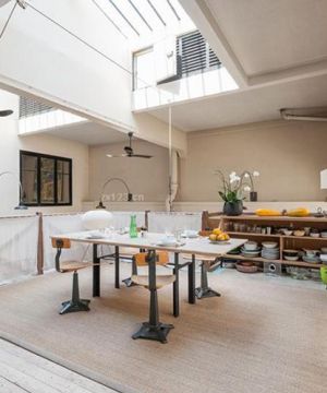 乡村风格敞开式厨房装修图