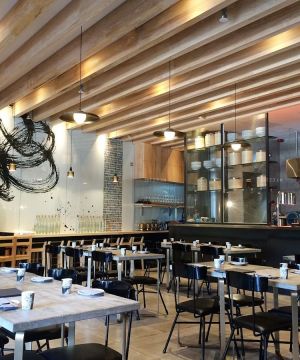 经典特色酒吧木质吊顶装修效果图集