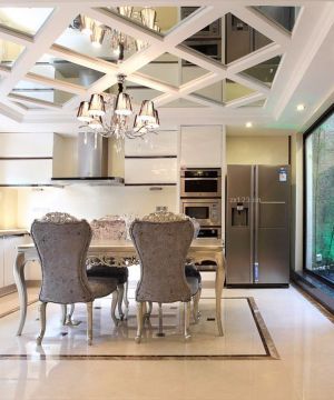 餐厅吊顶装修效果图大全2025图片 镜面吊顶装修效果图片