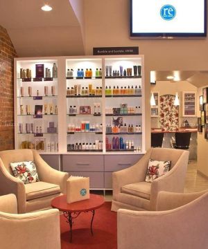 化妆品店面墙纸图片