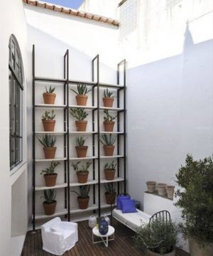 简约风格装饰阳台花架图片
