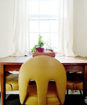 一居室餐桌椅子装修效果图片