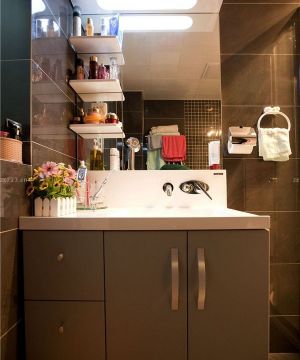 40平米一居室浴室柜装修效果图