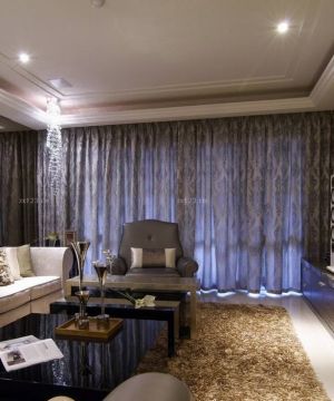 新古典客厅窗帘搭配装修图