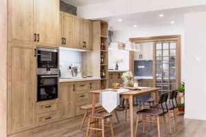 118平的原木风三房，优雅舒适，羡慕这种书房设计