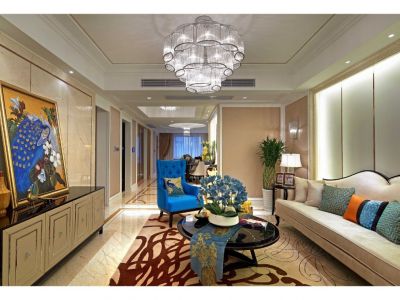 万达华府轻奢简欧风142平米三室两厅装修案例