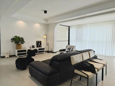 北宸府120平米极简三居室装修案例