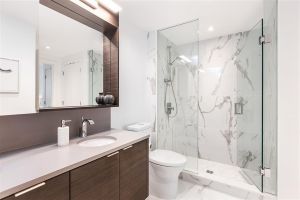 [海口强鼎装饰公司]卫生间瓷砖应该怎么选